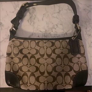 Small Vintage Coach bag. Pre-owned and in great condition